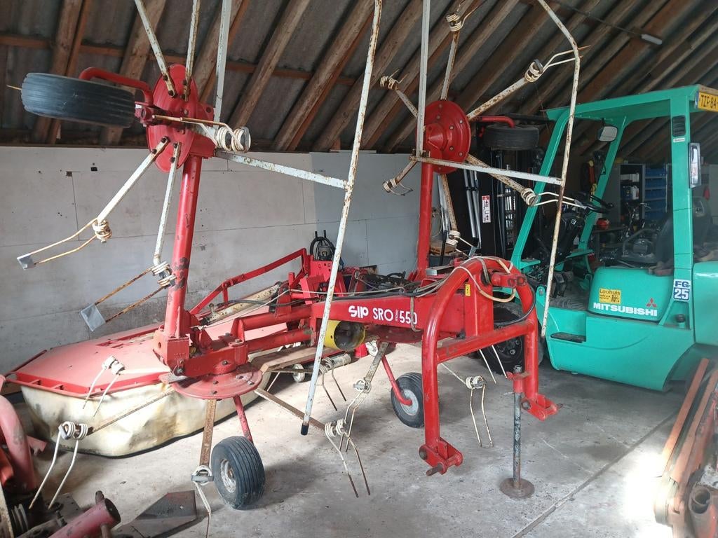 Schudder, hooischudder, Cyclomaaier. Schijvenmaaier., Ophalen, Werkplaats, Gebouw of Erf, Glastuinbouw, V