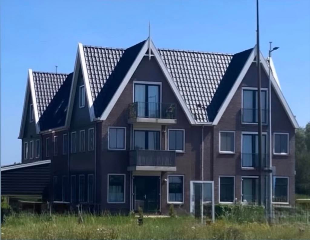 Woningruil 2- kamer appartement in Watergang, 50 m² of meer, Overige regio's