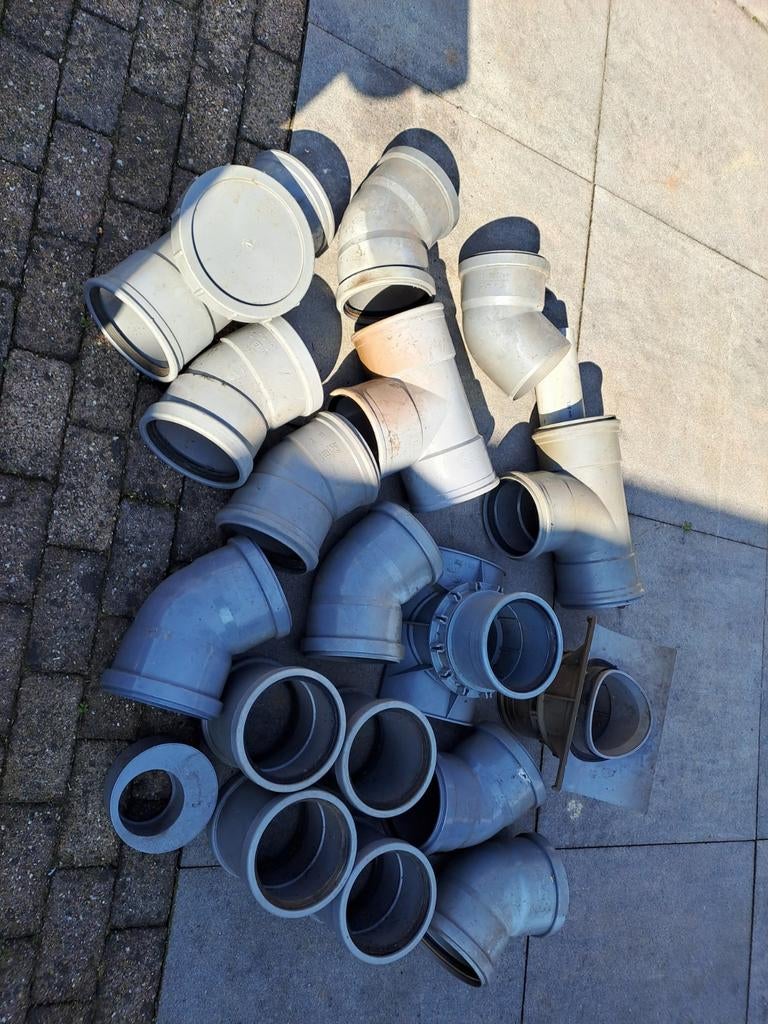 Wavin ,Dyka, Funke, pvc hulpstukken 125 nieuw., Bochten, Pvc, Verzenden, Minder dan 2 meter