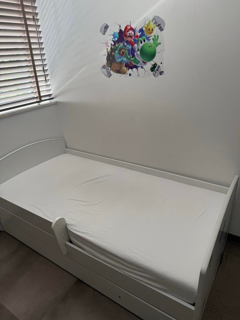 kinderbed met en uitvalbeveiliging, 85 tot 100 cm, Gebruikt, Ophalen of Verzenden, Lattenbodem