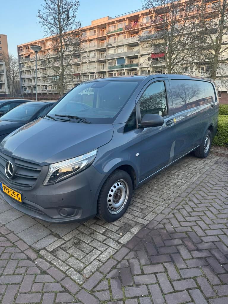 Mercedes Vito GB 114 CDI L3 136pk 9G-TRONIC 2022 Particulier, Auto's, Bestelauto's, 4 cilinders, Diesel, Dealer onderhouden, 2019 kg