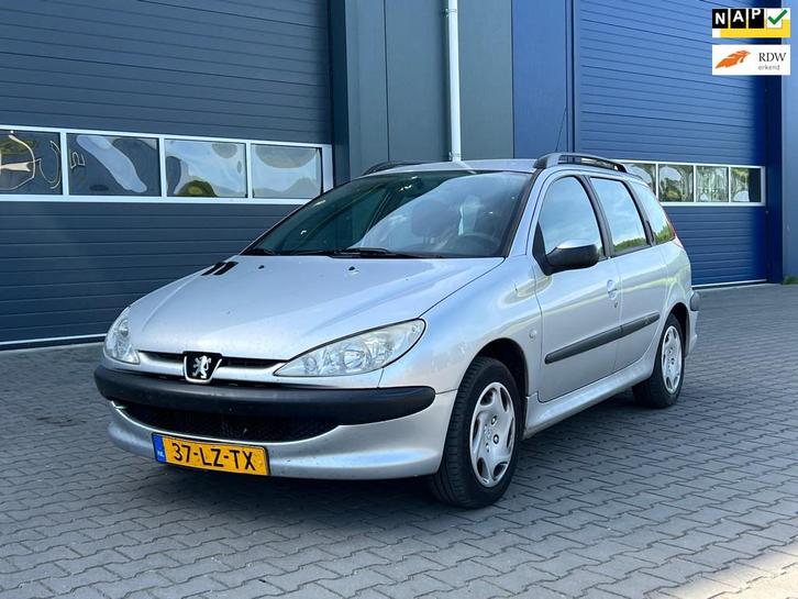 Peugeot 206 SW 1.4 X-line, Auto's, Peugeot, Bedrijf, Te koop, Airbags, Centrale vergrendeling, Elektrische ramen, Metallic lak