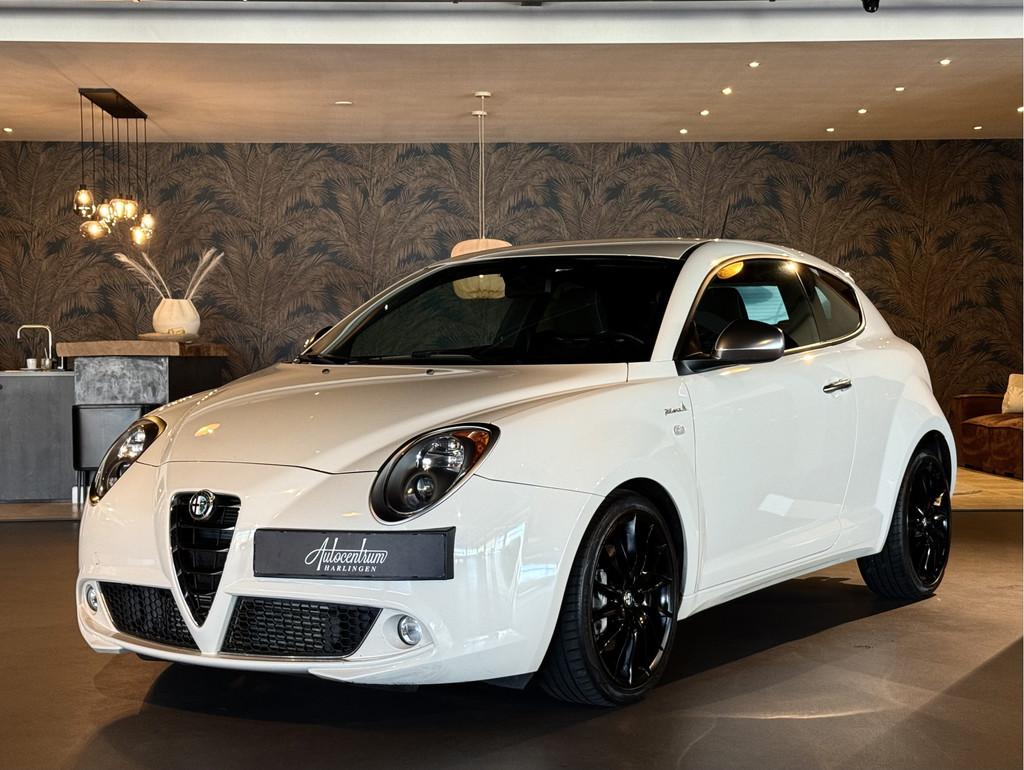 Alfa Romeo MiTo 1.4 T Distinctive I Automaat I QV-Line, Stof, 4 cilinders, Bedrijf, 19 km/l