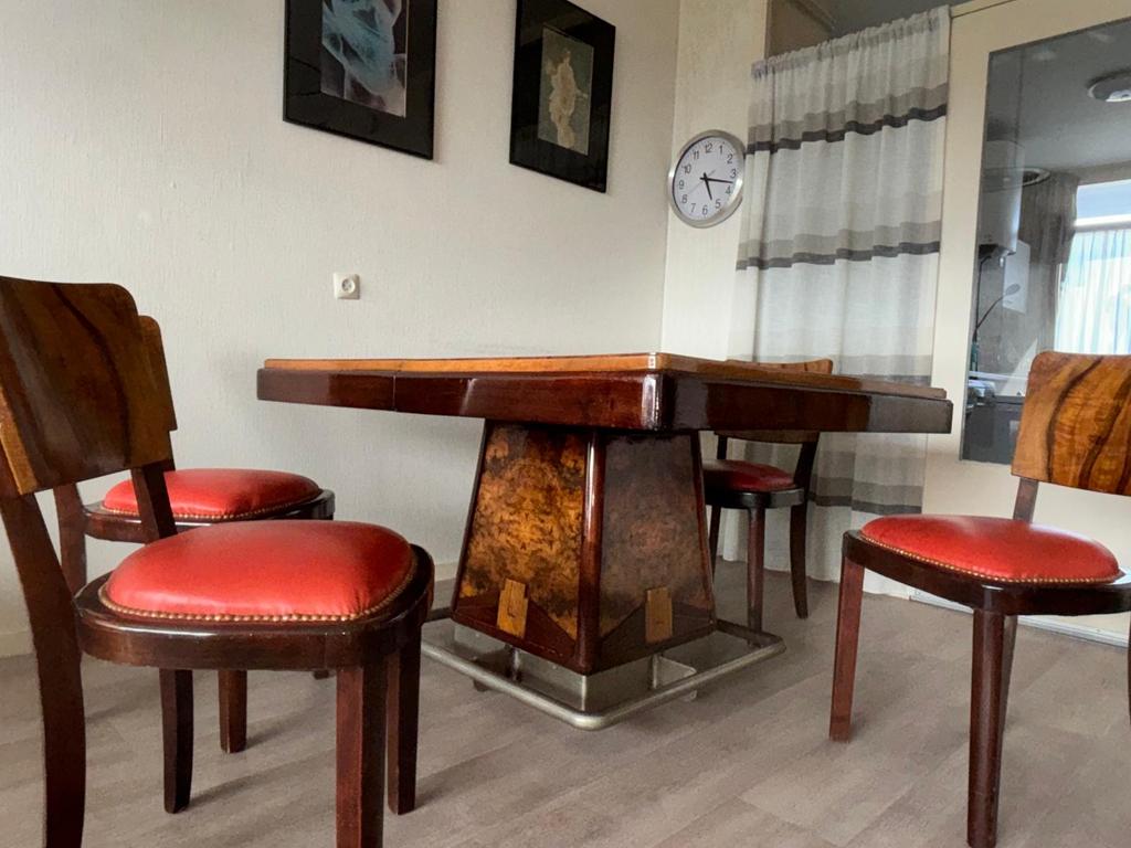 Art Deco Eetkamerset: Tafel en 6 Stoelen, Antiek en Kunst, Antiek | Meubels | Tafels, Ophalen