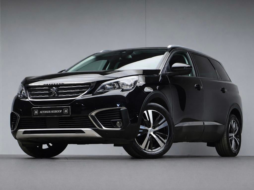 Peugeot 5008 1.2 PureTech Allure 7P Sport (APPLE CARPLAY,NAV, Gebruikt, 1199 cc, 7 stoelen, Zwart