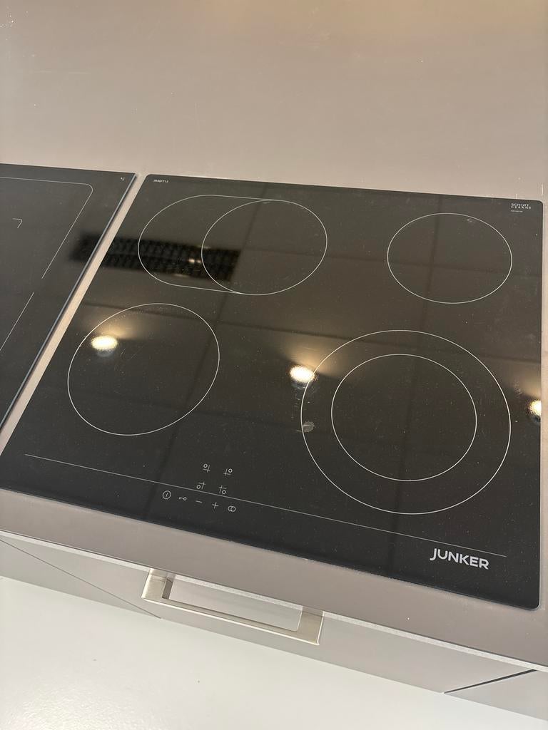 Junker inductiekookplaat JR46FT13, 60 cm breed, Ophalen, Nieuw, 4 kookzones, Inbouw