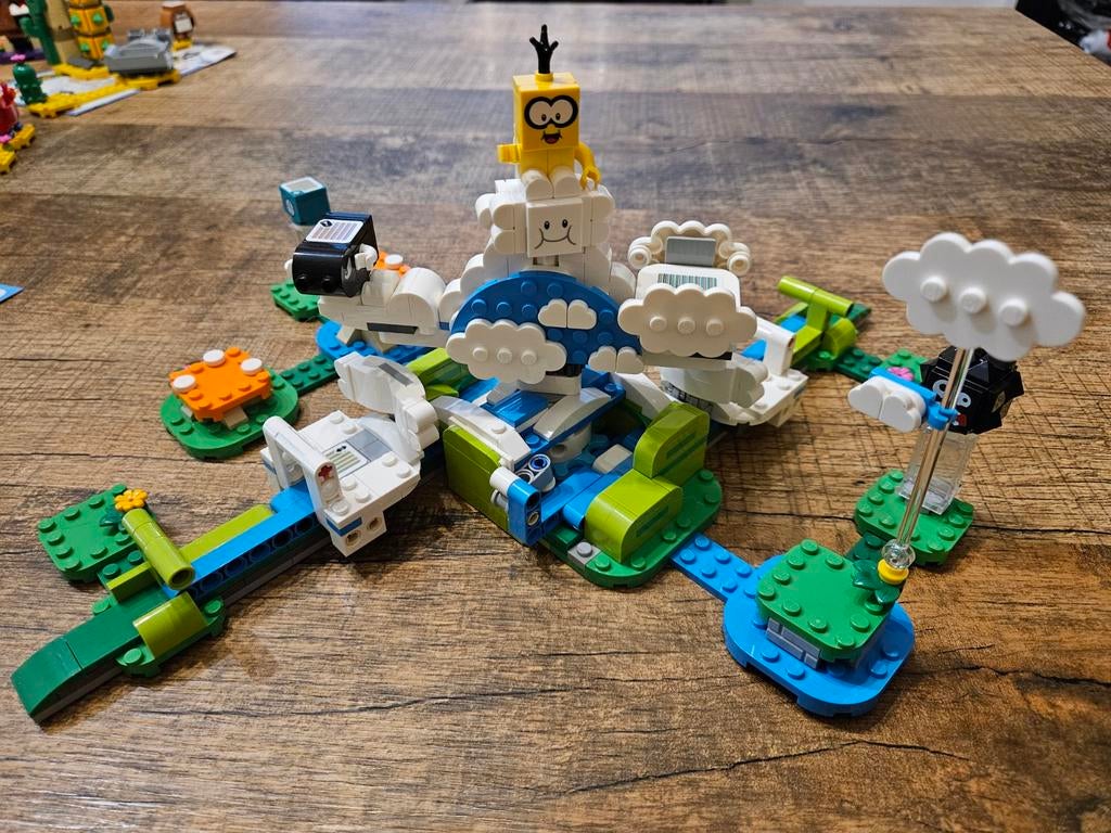 LEGO Super Mario 71389 Lakitu's Wolken Wereld - Compleet, Ophalen of Verzenden, Zo goed als nieuw, Complete set, Lego