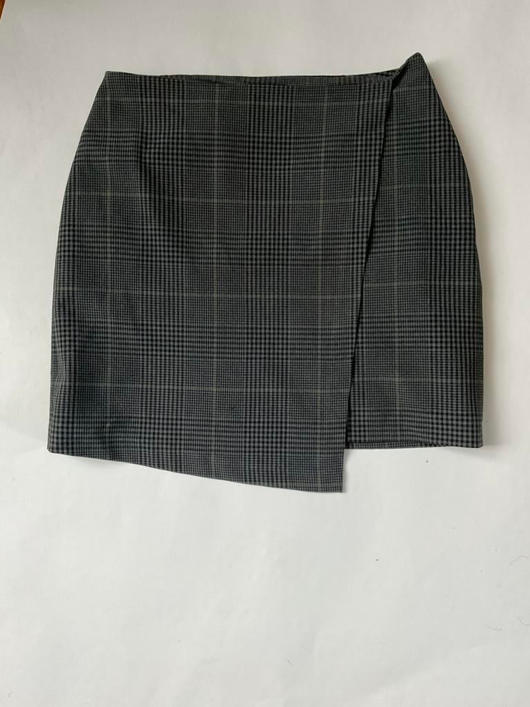 Rokje S, Ophalen of Verzenden, Zo goed als nieuw, Zwart, Boven de knie