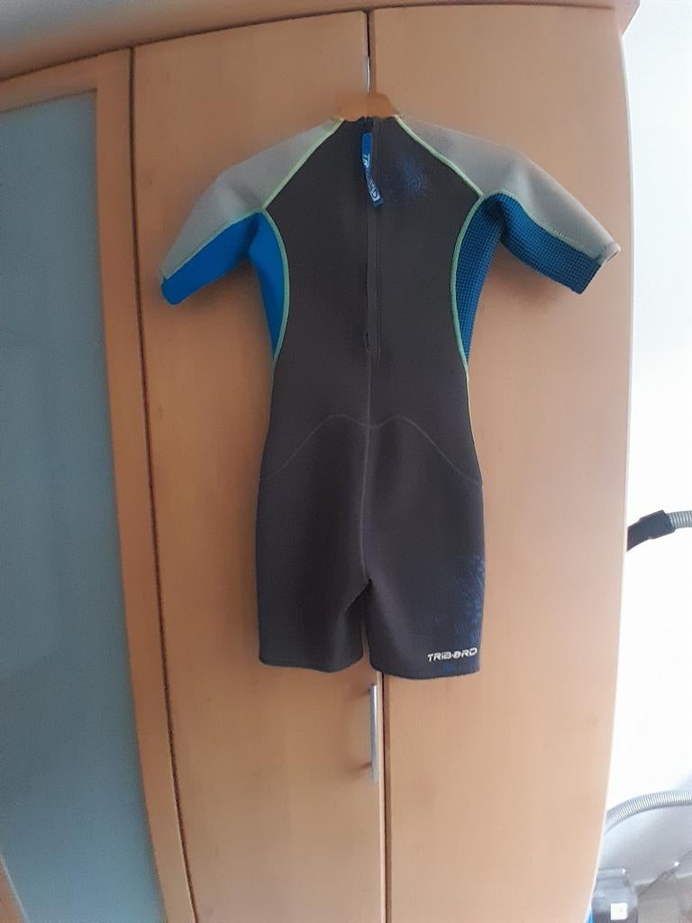 Wetsuit shorty dames mt XS Tribord, Watersport en Boten, Wetsuit, Tribord, Ophalen of Verzenden, Zo goed als nieuw
