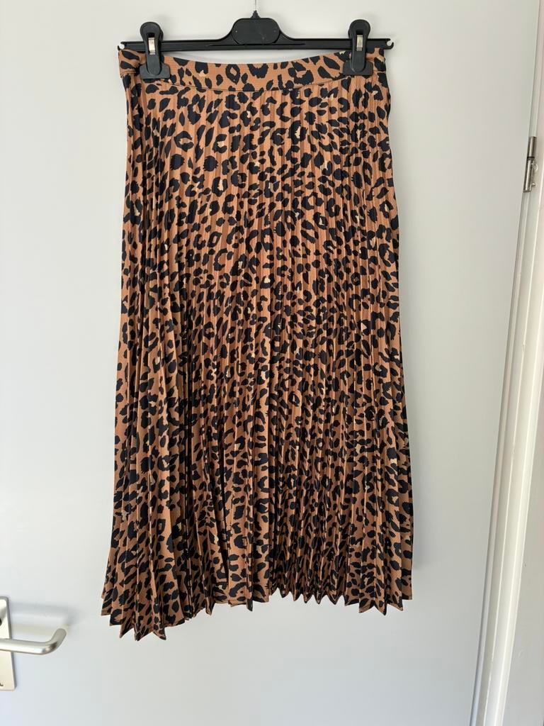Mooie plooirok van Mint &Berry, S, zw/ br, als nieuw, Kleding | Dames, Ophalen of Verzenden, Zo goed als nieuw, Onder de knie