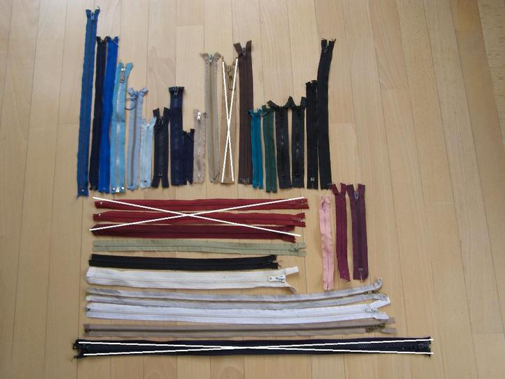 Partij RITSEN; div. soorten en kleuren, lengte 11 - 75 cm, Hobby en Vrije tijd, Naaien en Fournituren, Gebruikt, Rits of Sluiting