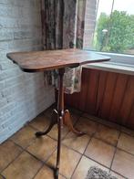 Antiek wijntafeltje, Ophalen