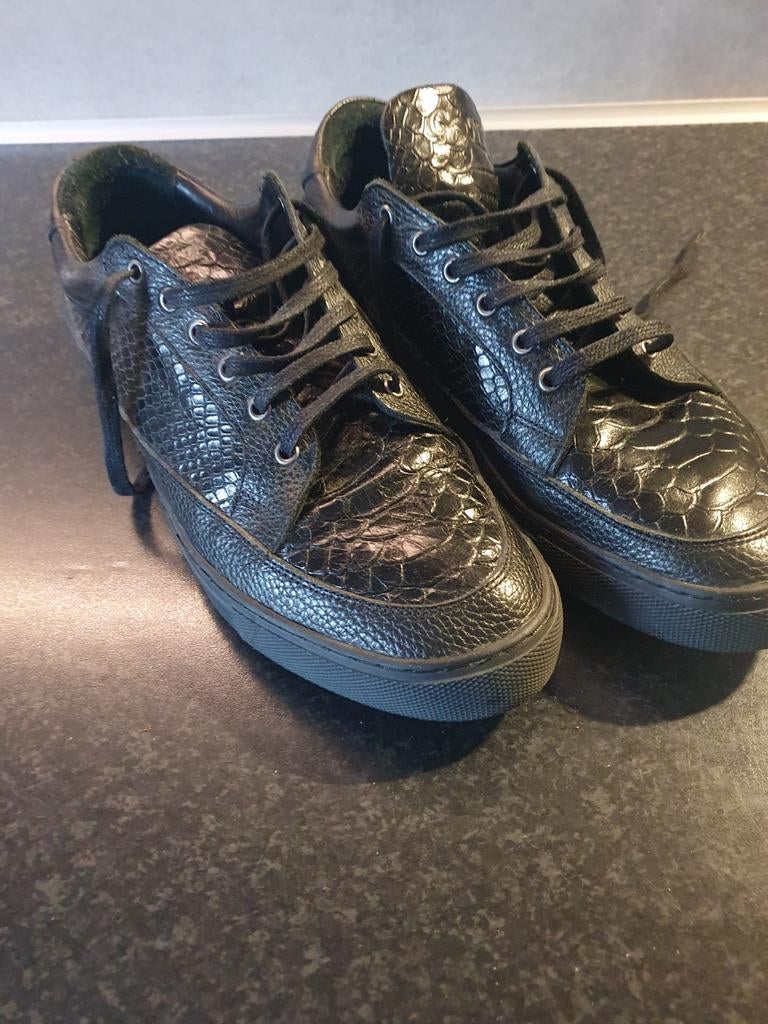 G3NTZ Sneakers maat 42, Sport en Fitness, Korfbal, Ophalen of Verzenden, Zo goed als nieuw, Schoenen