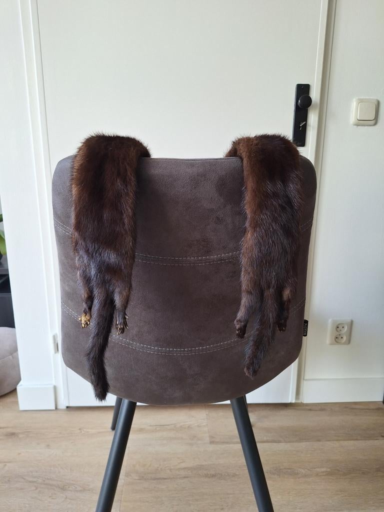 Vintage bont sjaal met bijpassende muts (nerts), Ophalen of Verzenden, Zo goed als nieuw, Maat 38/40 (M), Muts