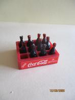 poppenhuis kunststof kratje met cola 1 flesje ontbreekt, Verzamelen, Poppenhuizen en Toebehoren, Ophalen of Verzenden, Zo goed als nieuw
