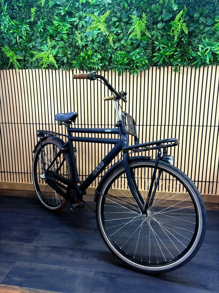 Stadsfiets, heren model 28", Fietsen en Brommers, Overige merken, Terugtraprem, Gebruikt, Versnellingen