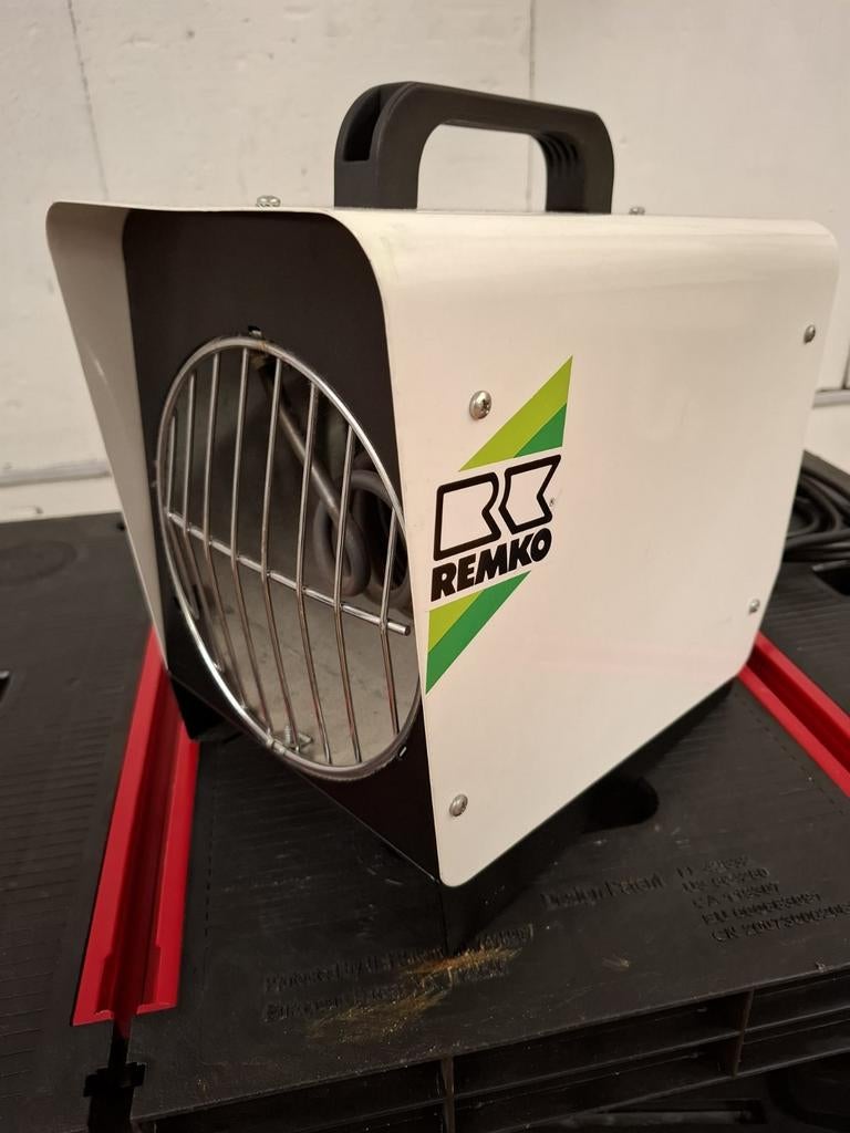 Remko TX 2500 Verwarming 2.2kW - Elektrische Kachel, Doe-het-zelf en Verbouw, Ophalen of Verzenden, Gebruikt, 800 watt of meer