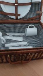 Te koop picknick rotan mand, Hobby en Vrije tijd, Picknickmanden, Ophalen of Verzenden