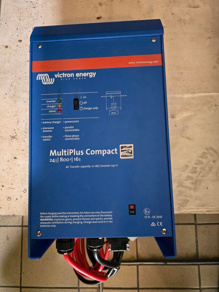 Victron multi Compact 24/800/16, Ophalen of Verzenden, Nieuw, Overige typen