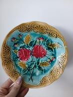Antiek Barbotine bord met rozen – Wasmuël (ca. 1890), Antiek en Kunst, Ophalen of Verzenden