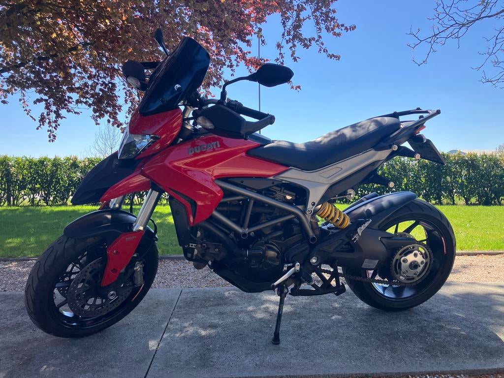 Ducati hypermotard hyperstrada 821 met 20 dkm, Motoren, Ophalen, Gebruikt