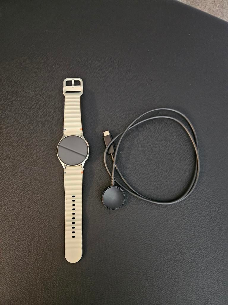 Samsung watch 7, Zwart, Ophalen of Verzenden, Zo goed als nieuw, Conditie