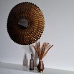 Decoratieve wandspiegel - zonnig, Ophalen, Rond, Zo goed als nieuw, 75 tot 100 cm