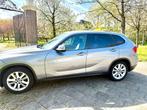 BMW X1 2.0 Sdrive 18I AUT 2010 Grijs rijklaar!, Auto's, Achterwielaandrijving, 1995 cc, 4 cilinders, Origineel Nederlands