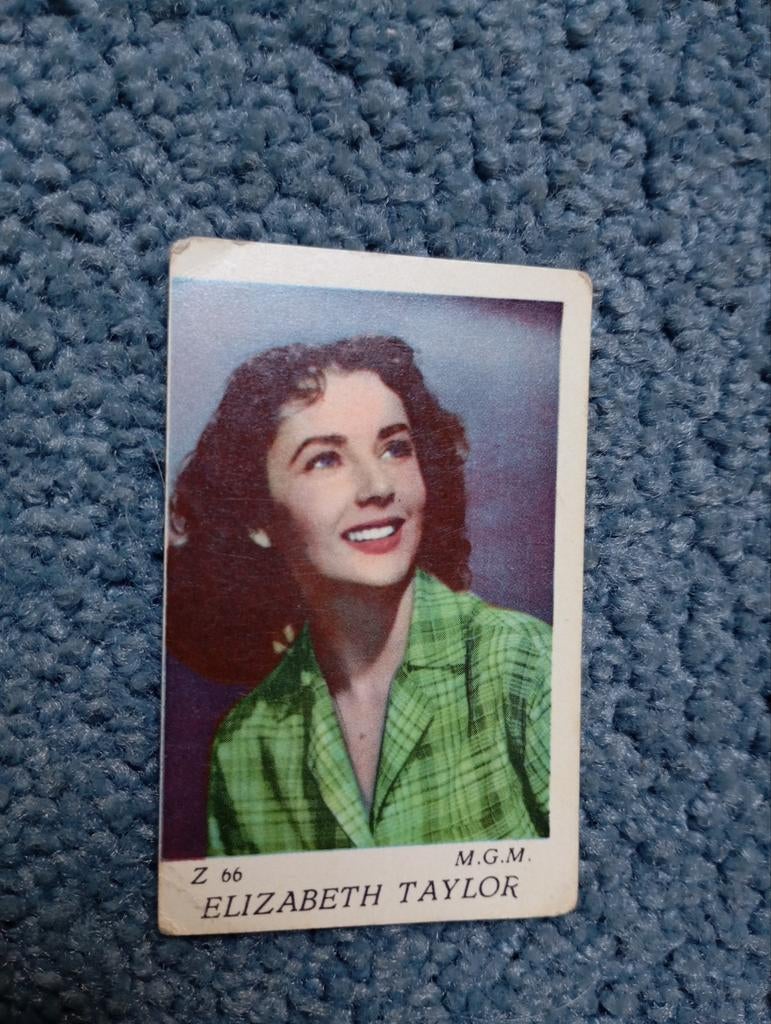 Vintage Hollywood plaatje Elizabeth Taylor MGM izgst, Verzamelen, Verzenden, Voor 1940