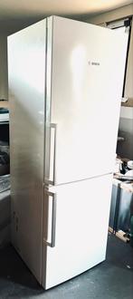 Bosch KGV33VWEP Koel-vriescombinatie - Wit, Ophalen, 200 liter of meer, Met aparte vriezer, 160 cm of meer