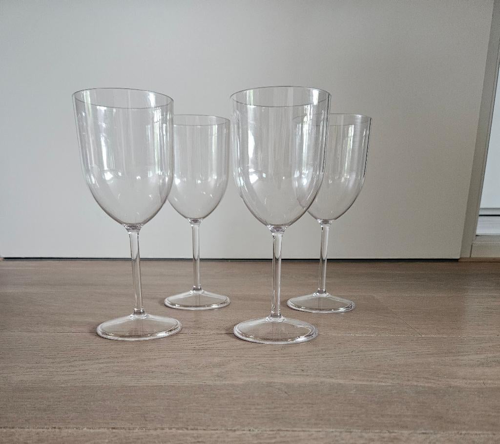 Wijnglas / cocktailglas kunststof groot model, 4 stuks, Ophalen of Verzenden, Zo goed als nieuw