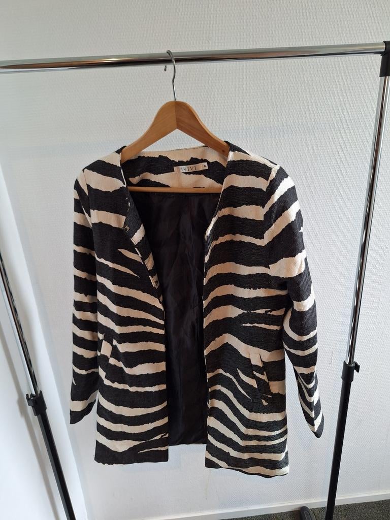 Tof jasje, Maat 38/40 (M), Zwart, Ophalen of Verzenden, Zo goed als nieuw