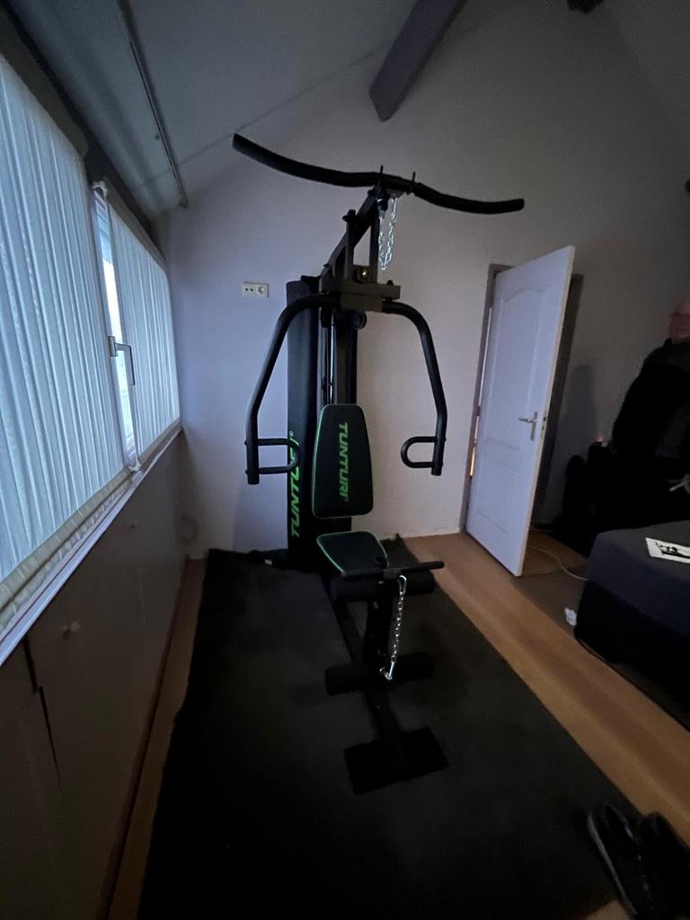 Zo goed als nieuw Tunturi krachtstation, Sport en Fitness, Fitnessapparatuur, Ophalen, Krachtstation, Armen, Zo goed als nieuw