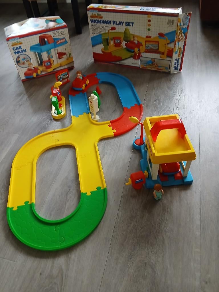 te koop highway play set +carwash, Ophalen, Zo goed als nieuw