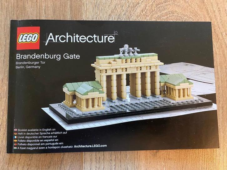 Lego Architecture bouwinstructies set 21011 Brandenburg Gate, Kinderen en Baby's, Speelgoed | Duplo en Lego, Zo goed als nieuw