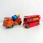 Lot 2 vintage Dinky Toys auto’s, Ophalen of Verzenden