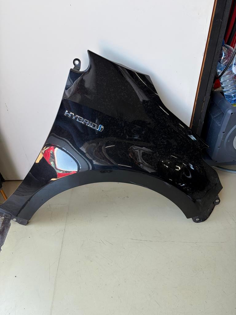 Toyota Yaris 2021 Spatbord Rechts Voor - 209, Ophalen, Gebruikt, Toyota