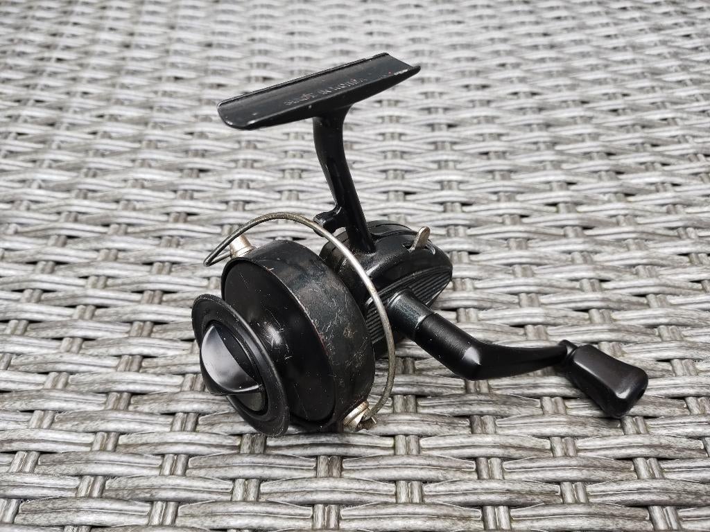 Stern 100 Werpmolen Made In Korea *** OLDSKOOL ***, Watersport en Boten, Hengelsport | Algemeen, Ophalen of Verzenden, Gebruikt