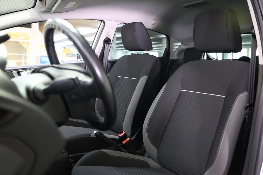 Ford Fiesta 1.0 EcoB 60.000 km ! Titanium AIRCO BT STOELVERW, Gebruikt, Zwart, Origineel Nederlands, Bedrijf