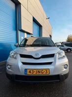 Toyota Urban Cruiser 1.3 Vvt-i 2009 Grijs, Auto's, Voorwielaandrijving, Stof, 4 cilinders, 100 pk