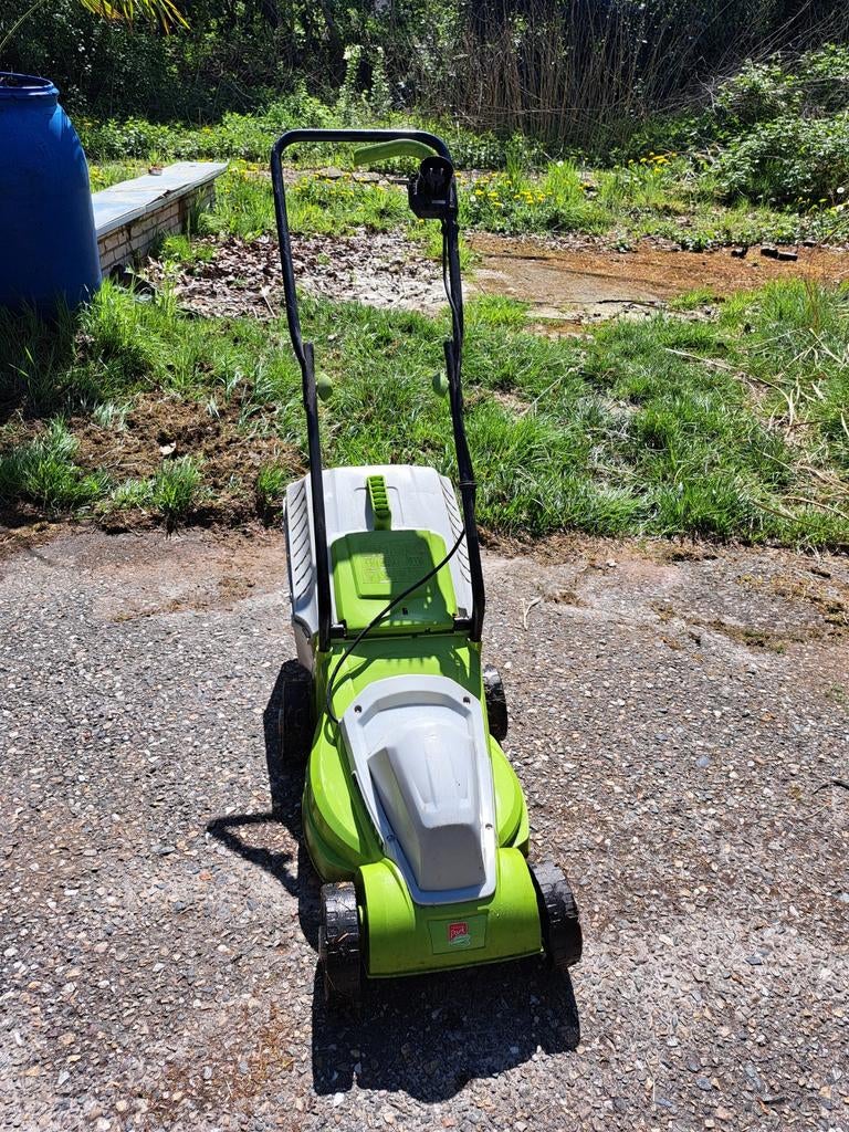 Central Park Elektrische Grasmaaier (1000W) – Nagekeken!, Ophalen, Gebruikt