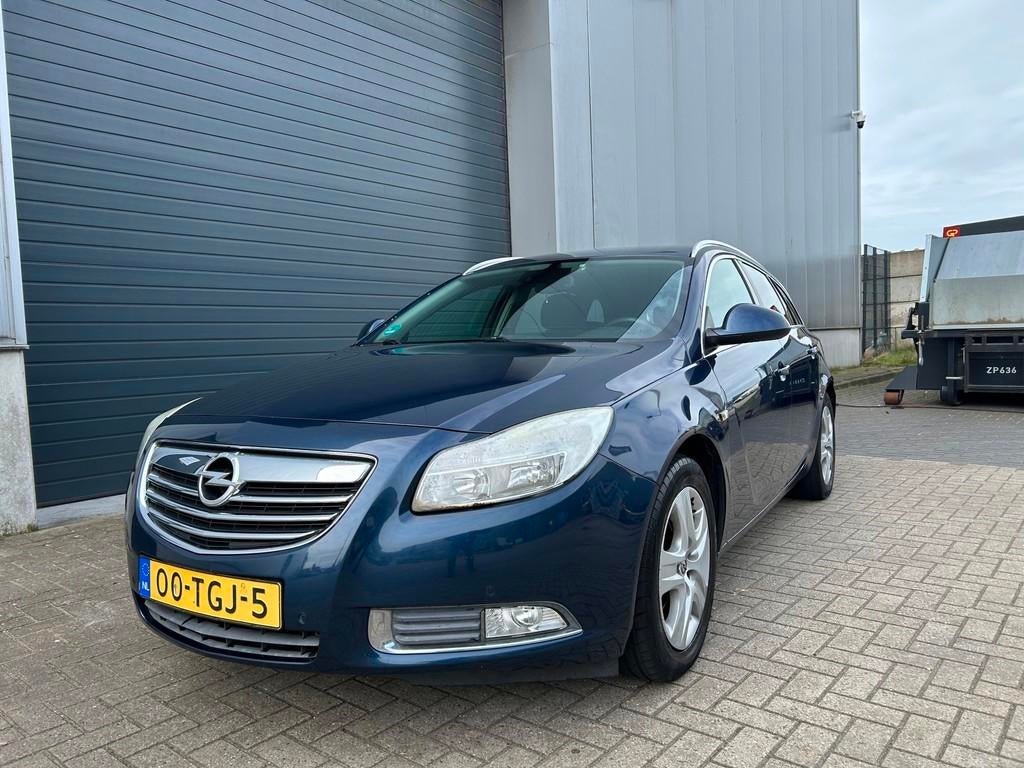 Opel Insignia Sports Tourer 1.4i Turbo EcoFLEX Business Edit, Euro 5, Stof, Gebruikt, 4 cilinders