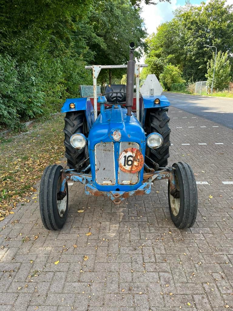 Fordson dexta, Ophalen