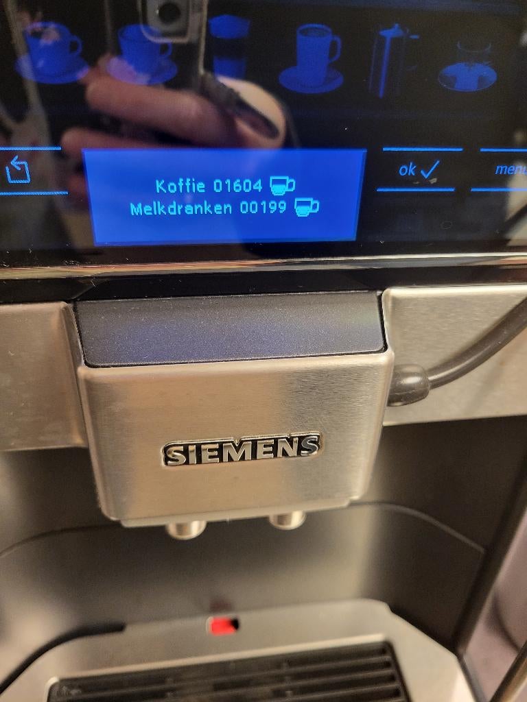 Siemens EQ6 S800 volautomatische koffiemachine, Witgoed en Apparatuur, Koffiezetapparaten, Koffiemachine, Ophalen of Verzenden