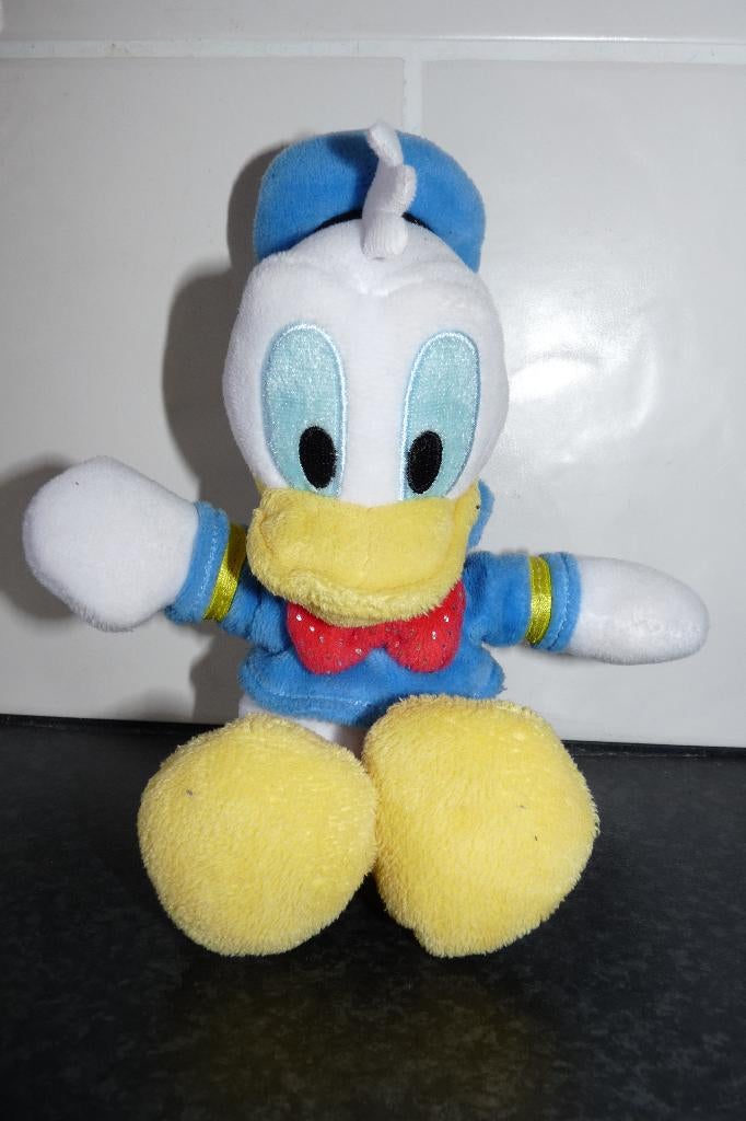 z.g.a.n knuffel Donald Duck 23.5 cm, Ophalen of Verzenden, Zo goed als nieuw, Eend, Middelgroot (20 tot 80 cm)