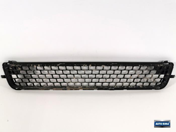 Bumper Rooster van een Volvo V70, Auto-onderdelen, Carrosserie en Plaatwerk, Bumper, Volvo, Gebruikt, 3 maanden garantie, Ophalen of Verzenden