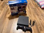 PlayStation 4 slim + FIFA 21, Spelcomputers en Games, Spelcomputers | Sony PlayStation 4, Met 2 controllers, Ophalen of Verzenden
