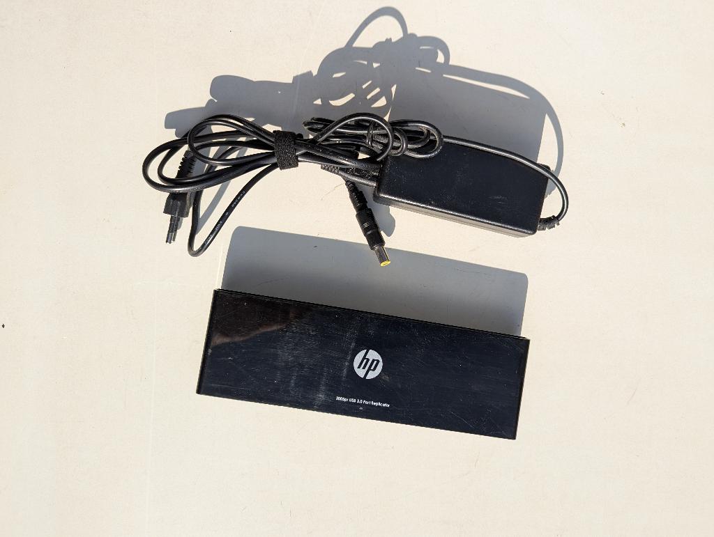 Hp  3005pr usb 3.0 docking station - port replicator, Computers en Software, Dockingstations, Ophalen of Verzenden, Gebruikt, Laptop