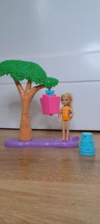 Kleine barbie / Chelsea speelset met met een popje, Ophalen, Gebruikt, Barbie