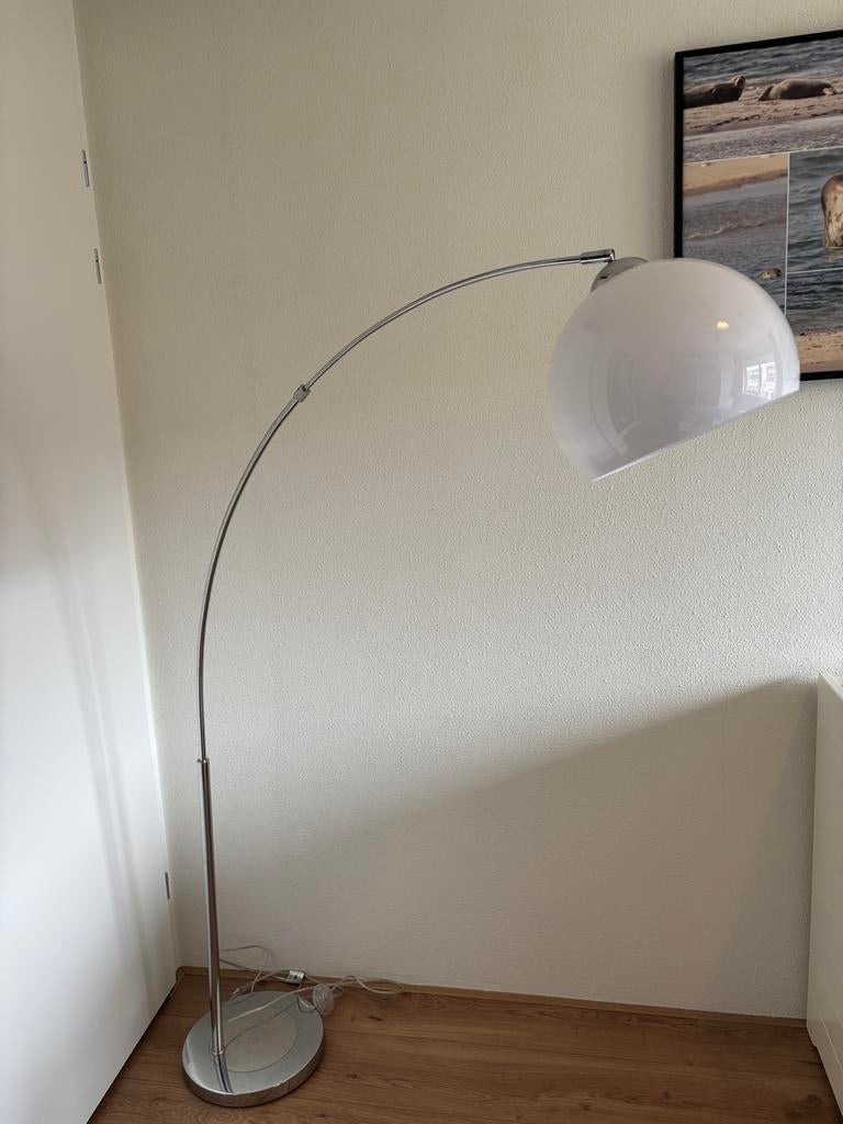 Staande gebogen lamp met witte kap van de Lidl, Ophalen, Zo goed als nieuw, Metaal, 150 tot 200 cm